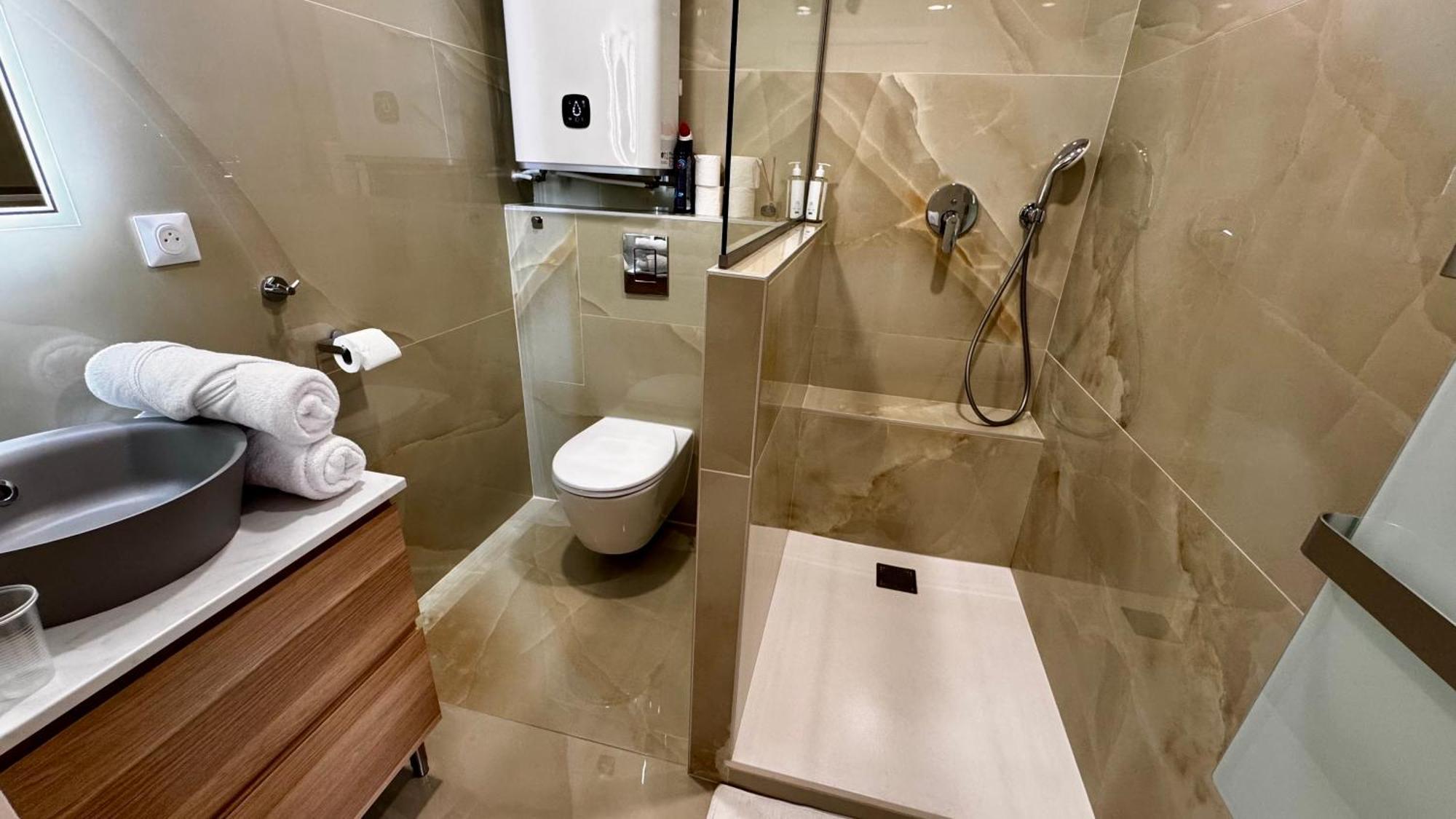 Studio Climatise 600M De La Plage Cagnes-sur-Mer Dış mekan fotoğraf